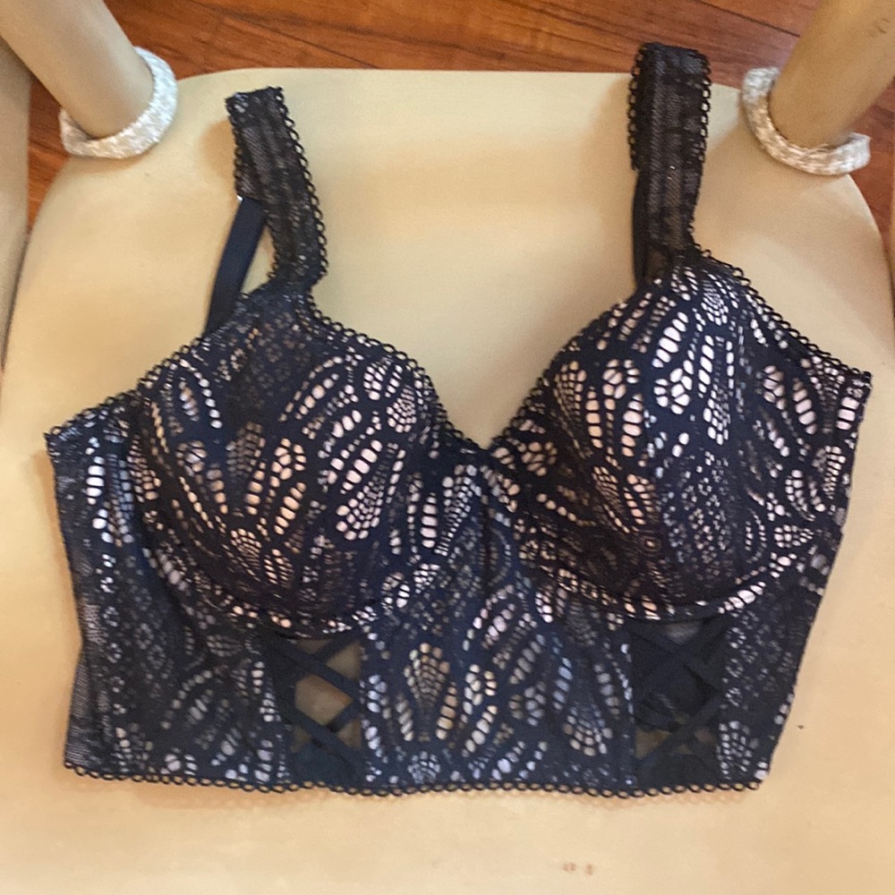 Victoria’s Secret corset bra size34DD black and nude